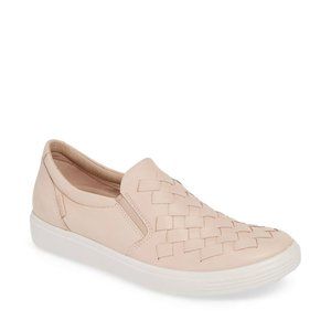 ECCO Women's Soft 7 Woven